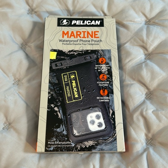 Marine waterproof phone pouch new - Picture 1 of 2